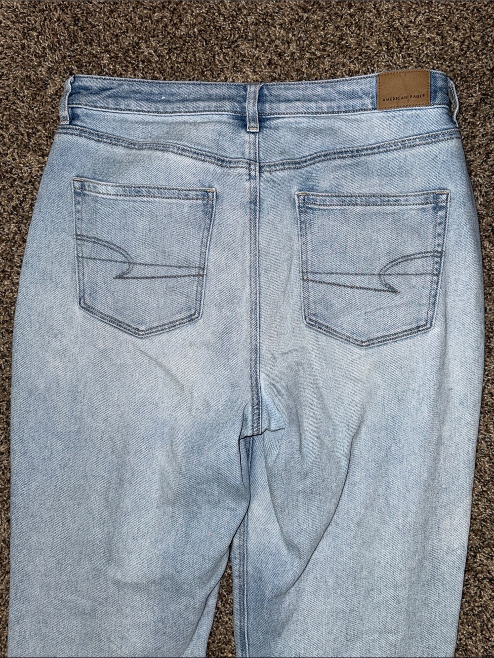 American Eagle Mom Straight Jean size 12 Regular - Picture 8 of 11